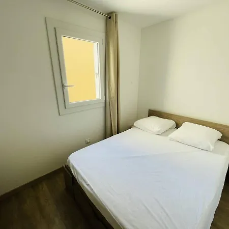 Apartamento Rénové, Proche Port Et Plage, Parking Inclus - Fr-1-723-107